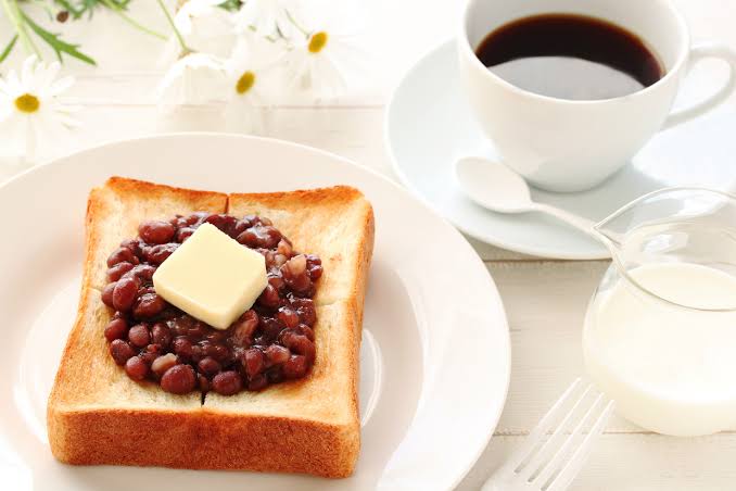 日常的にパンを食べてる人～🍞🥐🥖🥯🍩🌭🥪🌮🥓🥞🥨