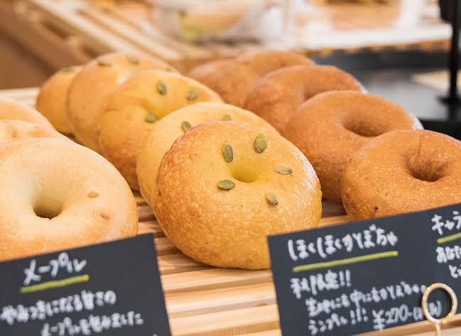 日常的にパンを食べてる人～🍞🥐🥖🥯🍩🌭🥪🌮🥓🥞🥨