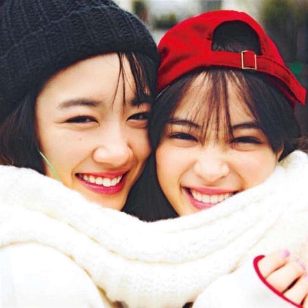 有名人の仲良しツーショットの画像