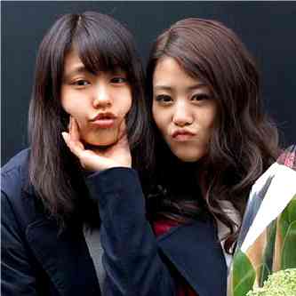 有名人の仲良しツーショットの画像