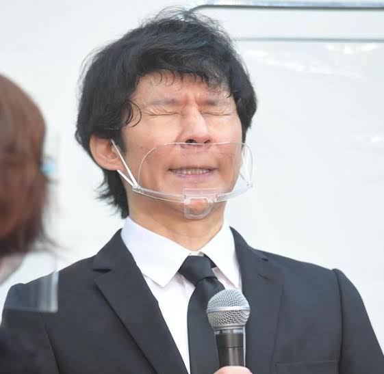 家でトイレしてる時に鍵かける？