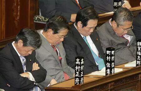 また寝てた？ 音喜多議員に居眠り疑惑　立花党首の公開質問に「目をつぶって拝聴していた」