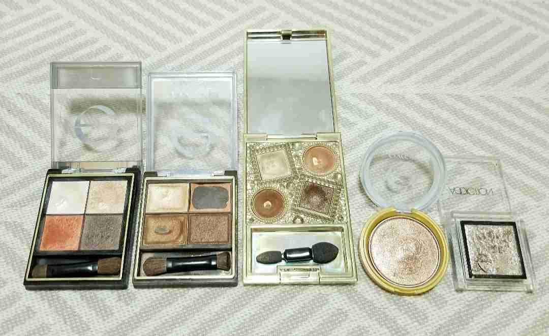 【アイシャドウ】お気に入りパレットを載せるとおすすめを教えてもらえるトピ
