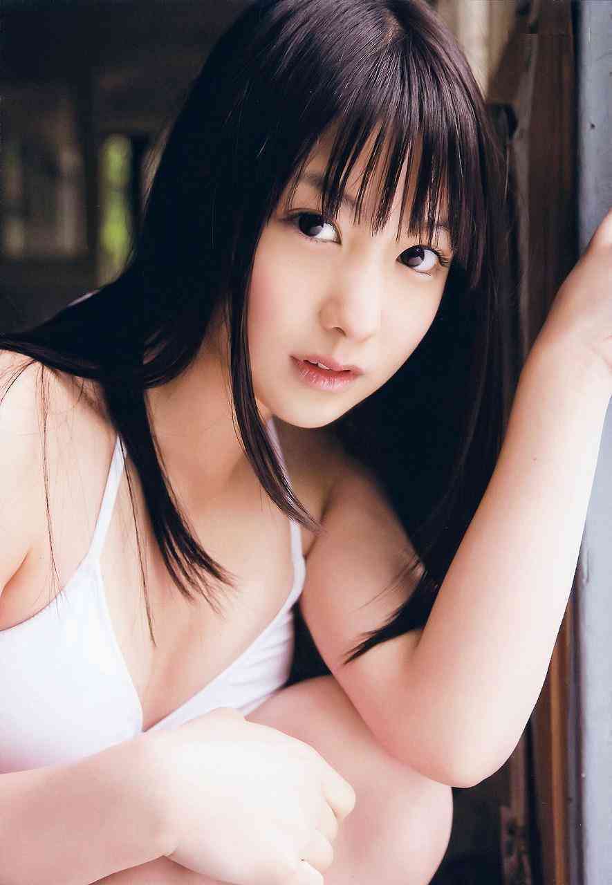 目の大きい芸能人の画像がみたい