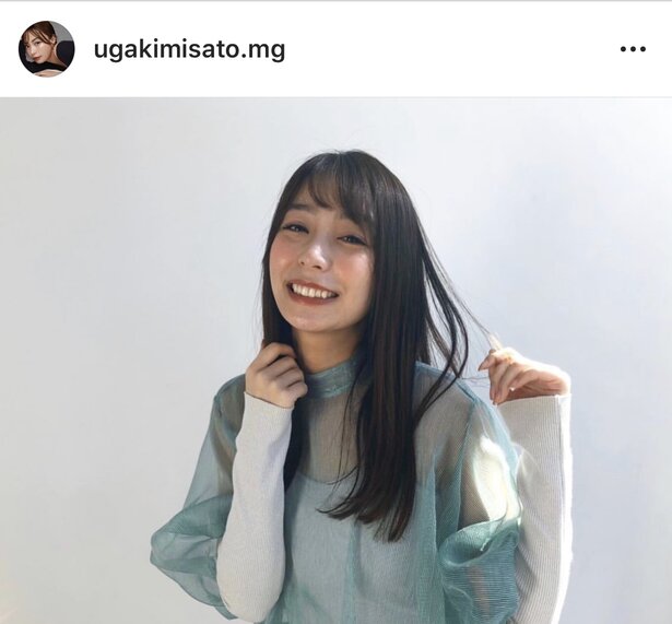 宇垣美里、現役感ある…！“ブレザー制服SHOT”に反響「かわい過ぎです！」「ヒロインオーラすごい」