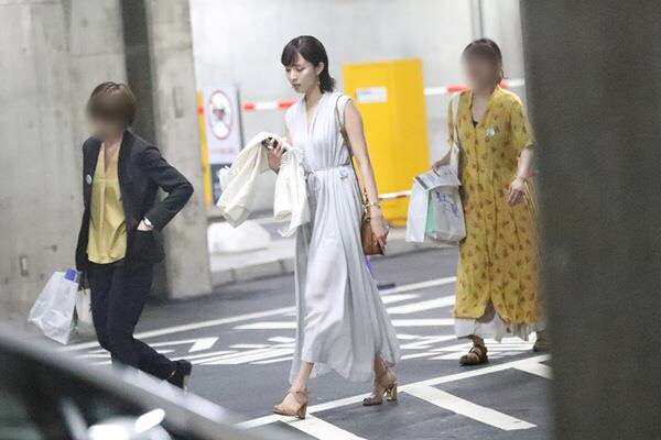 【芸能人】不意に撮られてるのに美しい画像