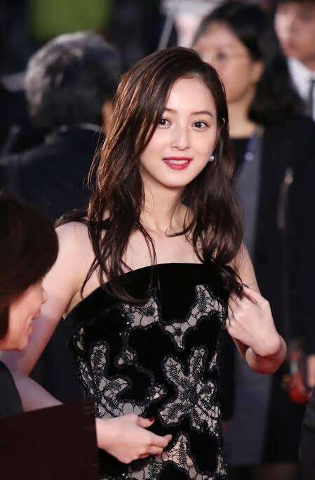 【芸能人】不意に撮られてるのに美しい画像