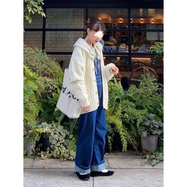 太見えしそう…! アラサー女性が注意したい「トレンドファッション」2選