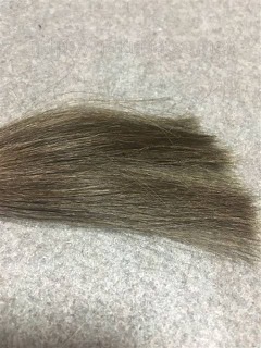 親が髪を染めるのを反対するのが辛い