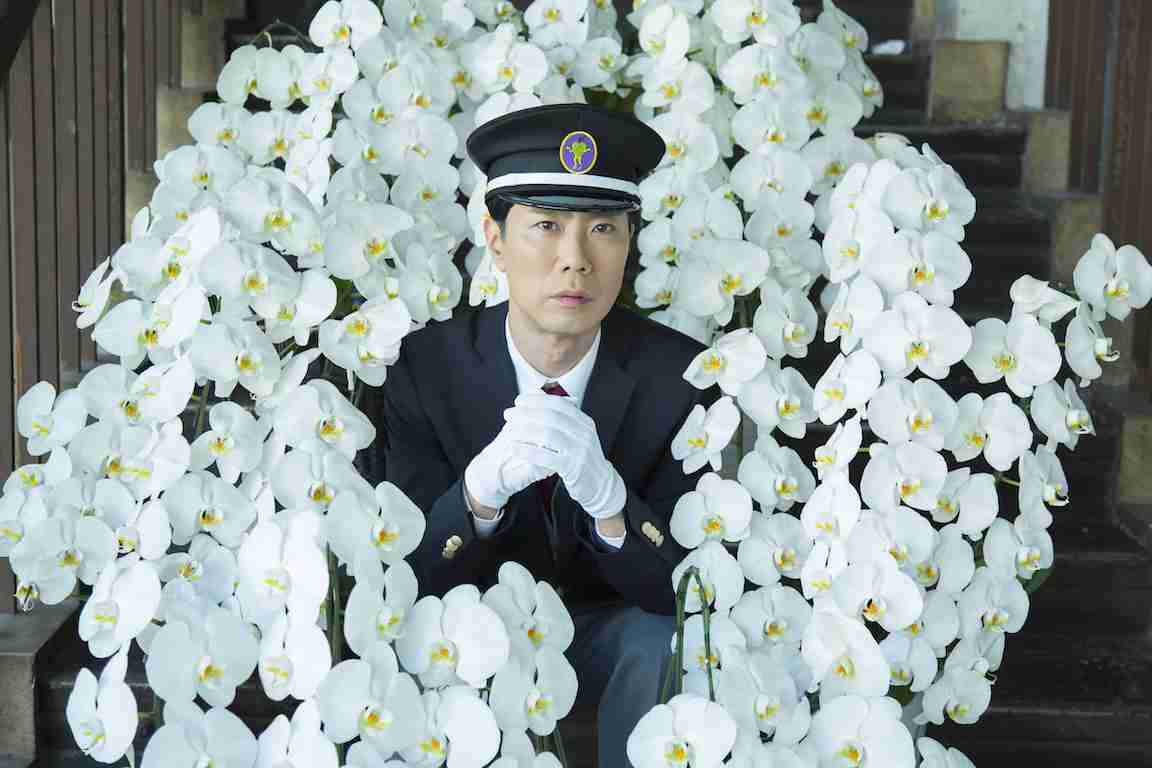 【画像】花と男性有名人