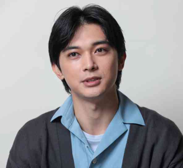 高杉真宙、ファーストフォトエッセイのタイトル＆表紙解禁