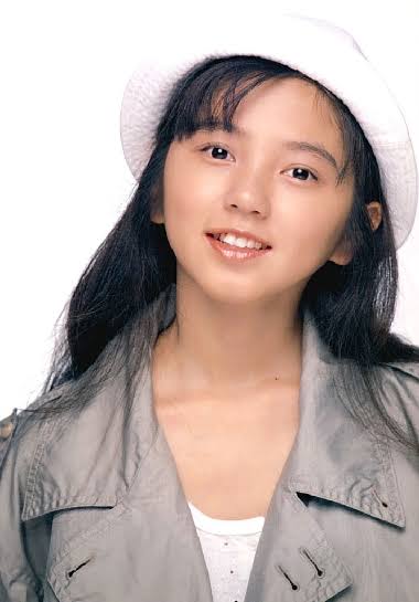 渡辺満里奈「春なので気分転換」パーマかけた新ヘアスタイルに反響「いつまでもかわいらしい」