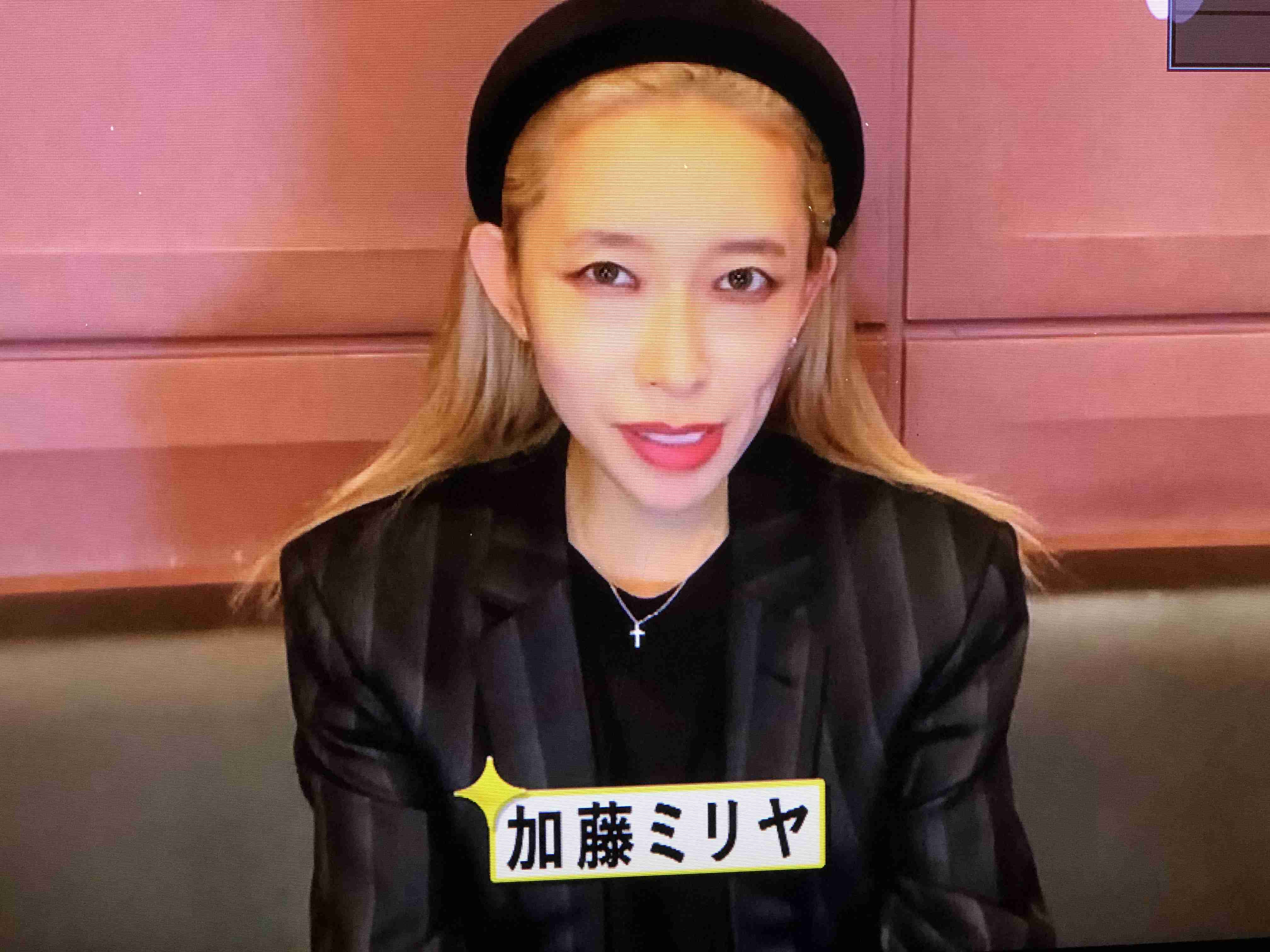 スッキリ卒業の近藤春菜&水卜麻美アナへ　BON JOVI、アヴリル・ラヴィーン、スティングがメッセージ