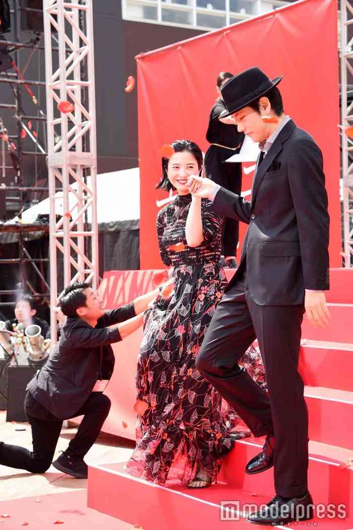 男性有名人のエスコート姿が見たい　part6