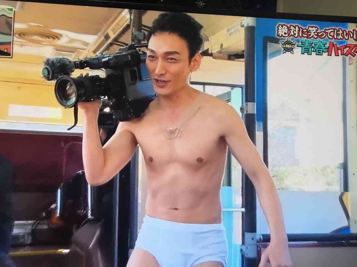 山田孝之『全裸監督』新たなる野望は宇宙!? 「空からエロが降ってくる」