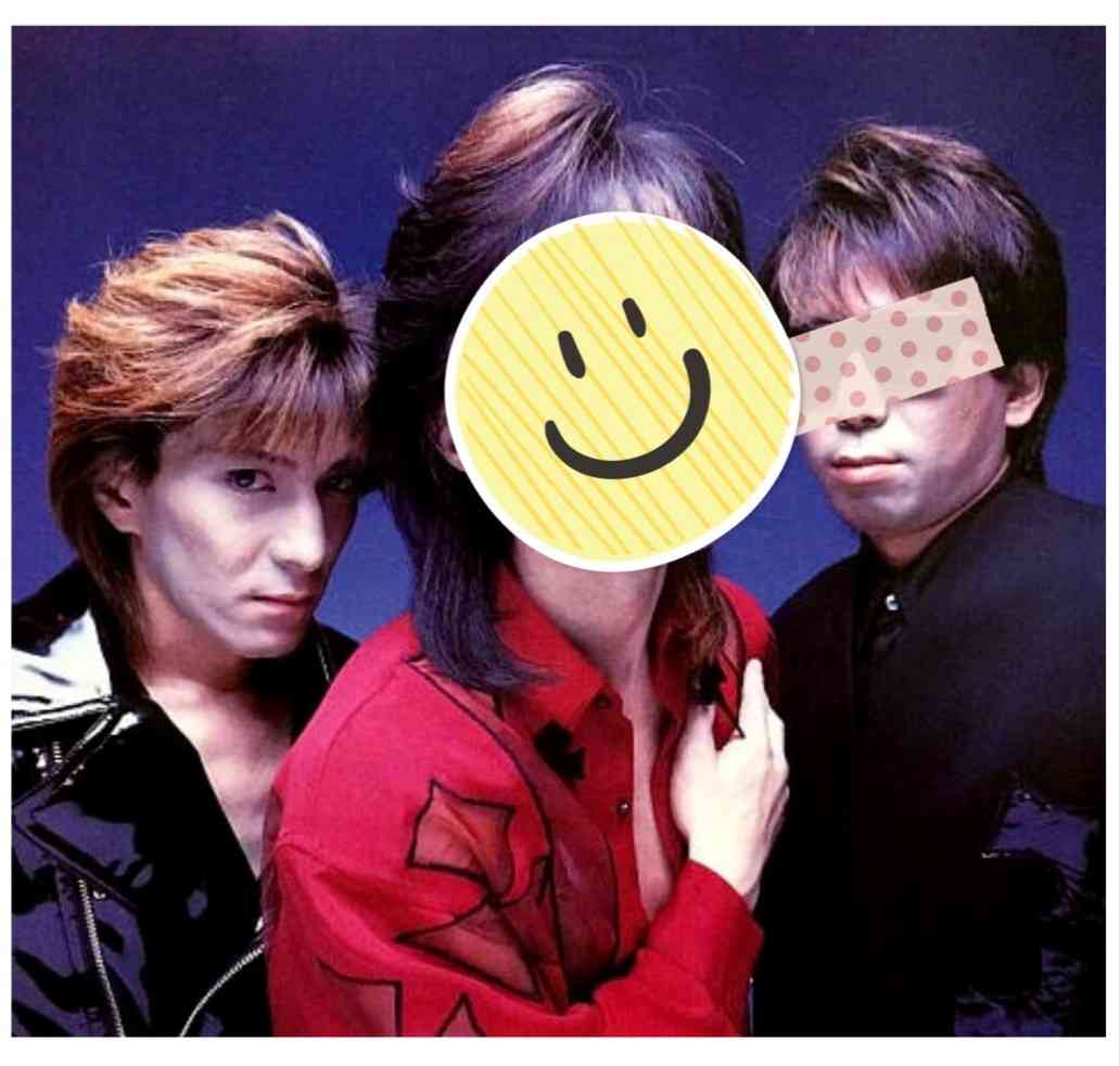 ボーカルとギター隠してバンド名当てるトピ