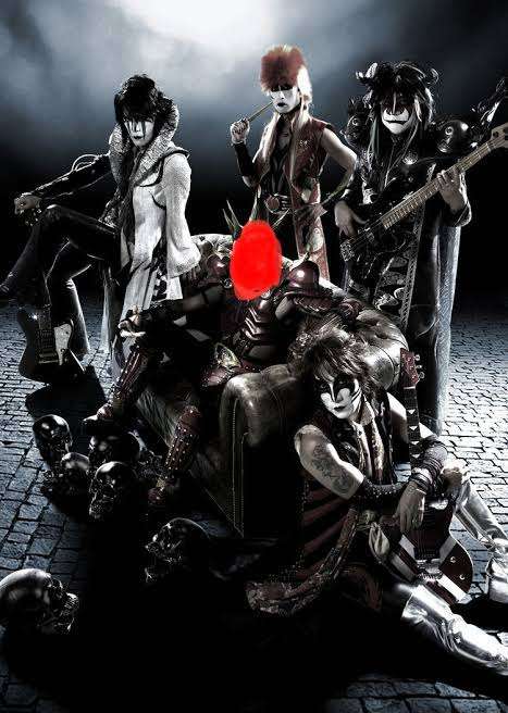 ボーカルとギター隠してバンド名当てるトピ