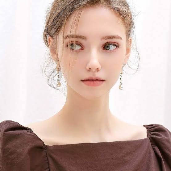 佐々木希がギャル時代語る「清楚系の方が男性ウケが…」