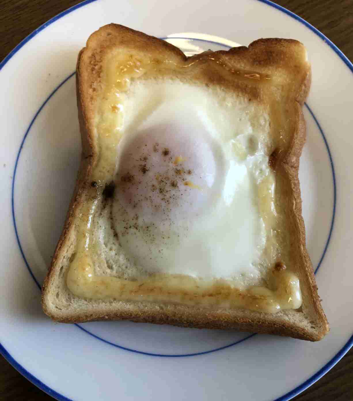 トーストにのせるとうんめ～物