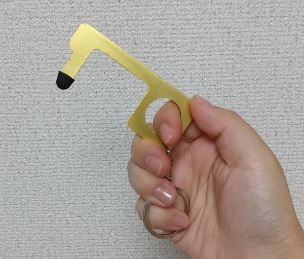 してもらえるのを待ってる友達