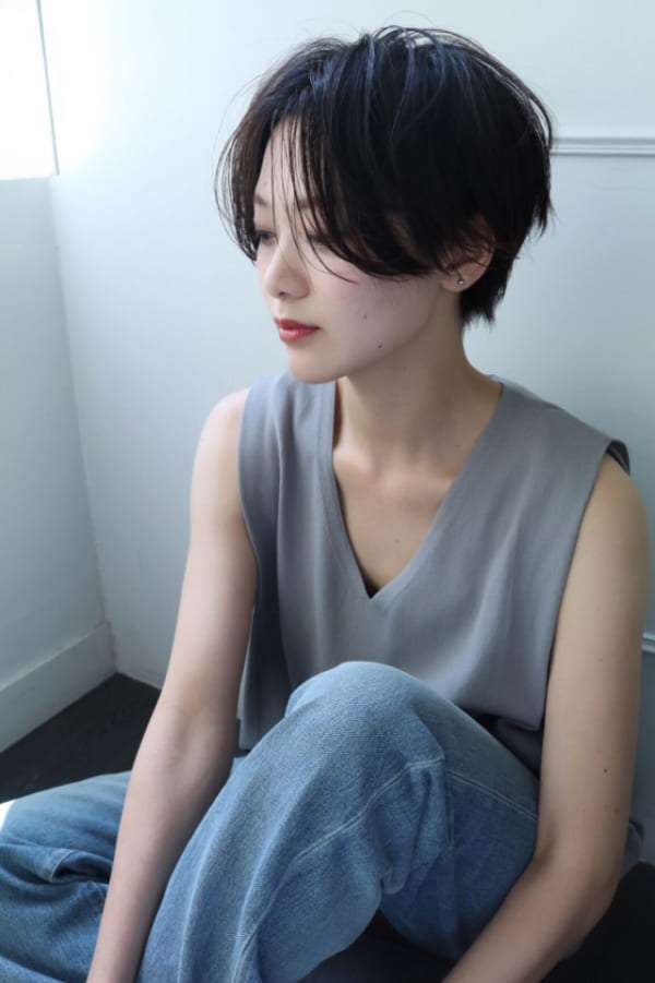 黒髪ショートで垢抜けたい