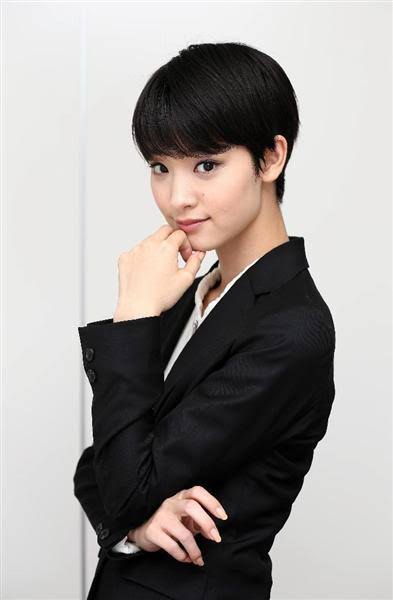 黒髪ショートで垢抜けたい