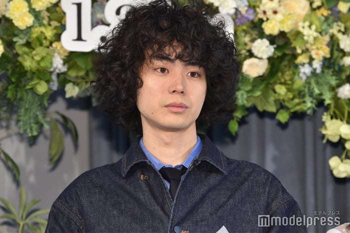 男性の髪型を参考にしてる人