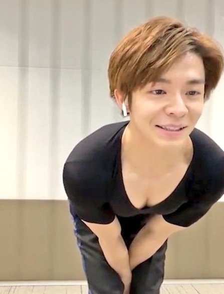 男性の髪型を参考にしてる人