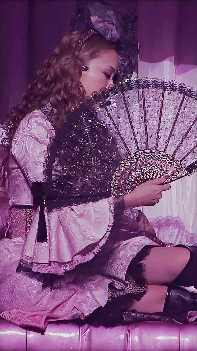 安室奈美恵の好きな曲を書いて行くトピ