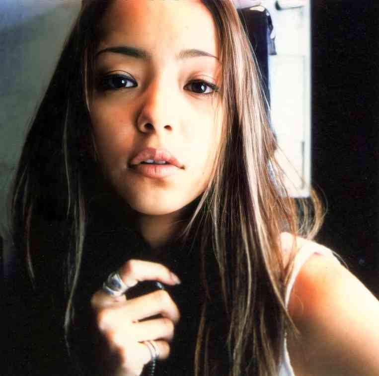 安室奈美恵の好きな曲を書いて行くトピ