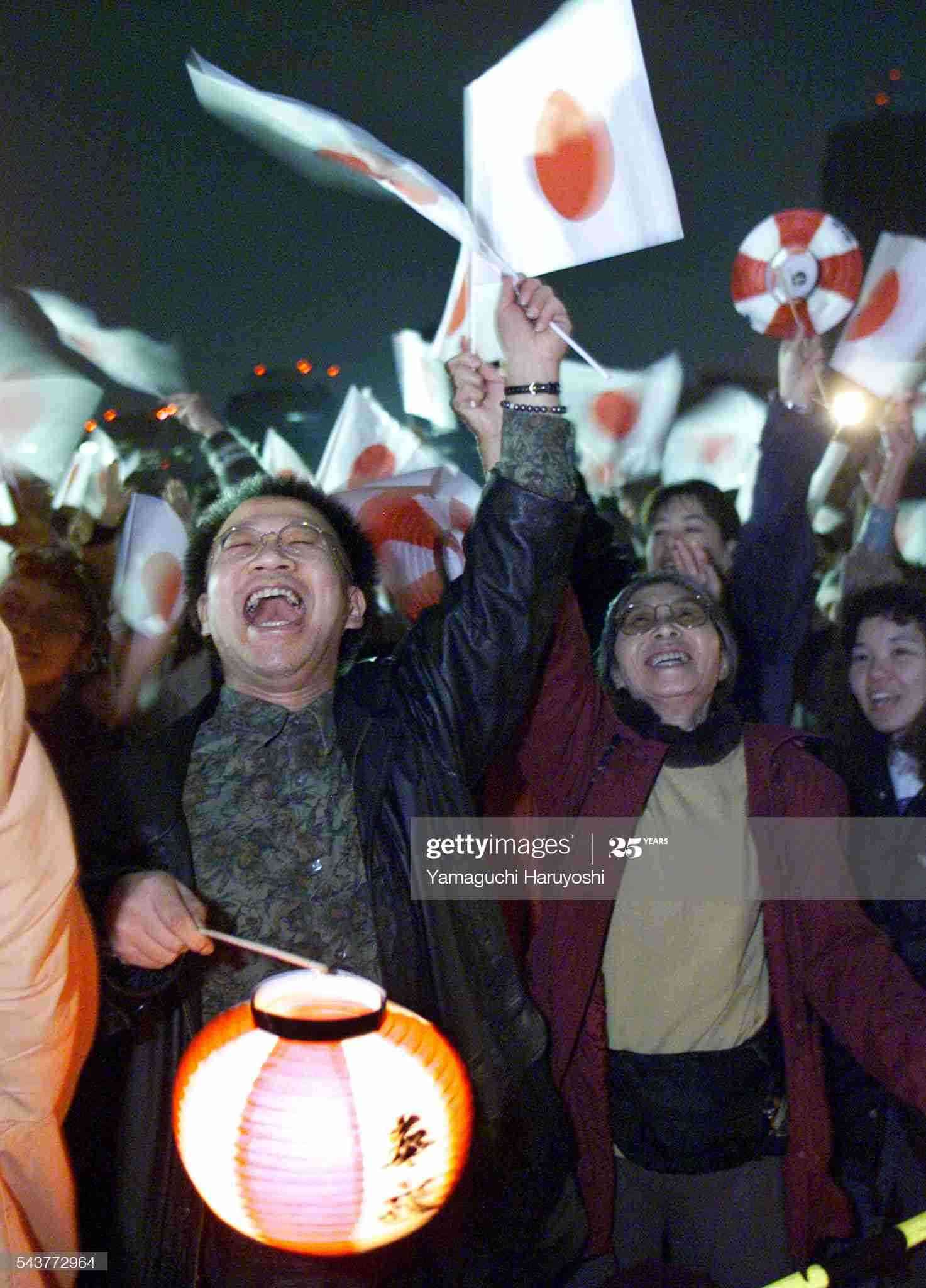 有識者会議、女性天皇賛否割れる　女系拡大には反対、慎重多数