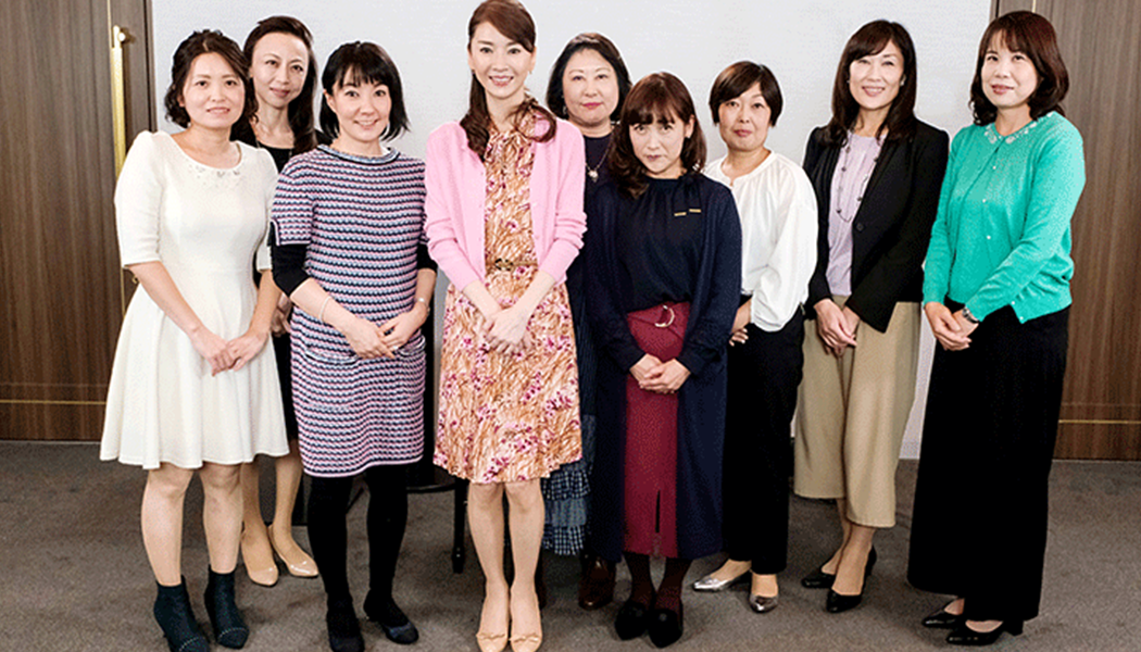 どんな女性に嫉妬しますか?