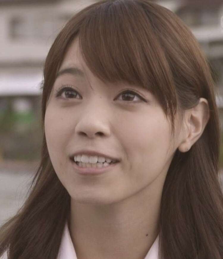 どんな女性に嫉妬しますか？