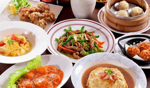 よその家庭ではよく食べてる料理だけど自分の家では食べたこと(作ったこと)ない料理   