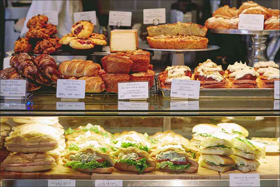 ｢コメダ､ドトールより下｣スタバの顧客ロイヤルティが最下位になった本当の理由