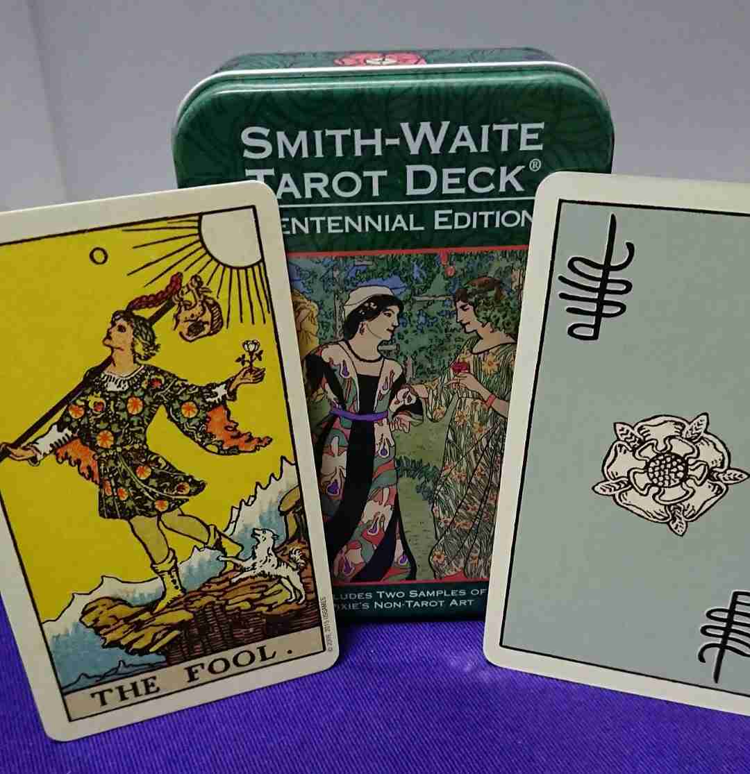 いろいろなタロットカードを見たい✩.*˚