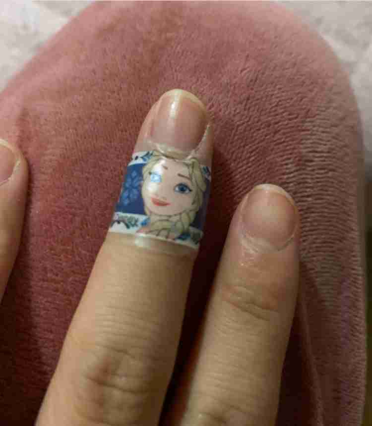 小林礼奈、誹謗中傷で警察に相談 数日前には「生きてることにも疲れた」