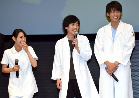 二宮和也、竹内涼真は「うちにも来てるし、キャンプも行ってる」　竹内も「何にもしないで成立する感じ」