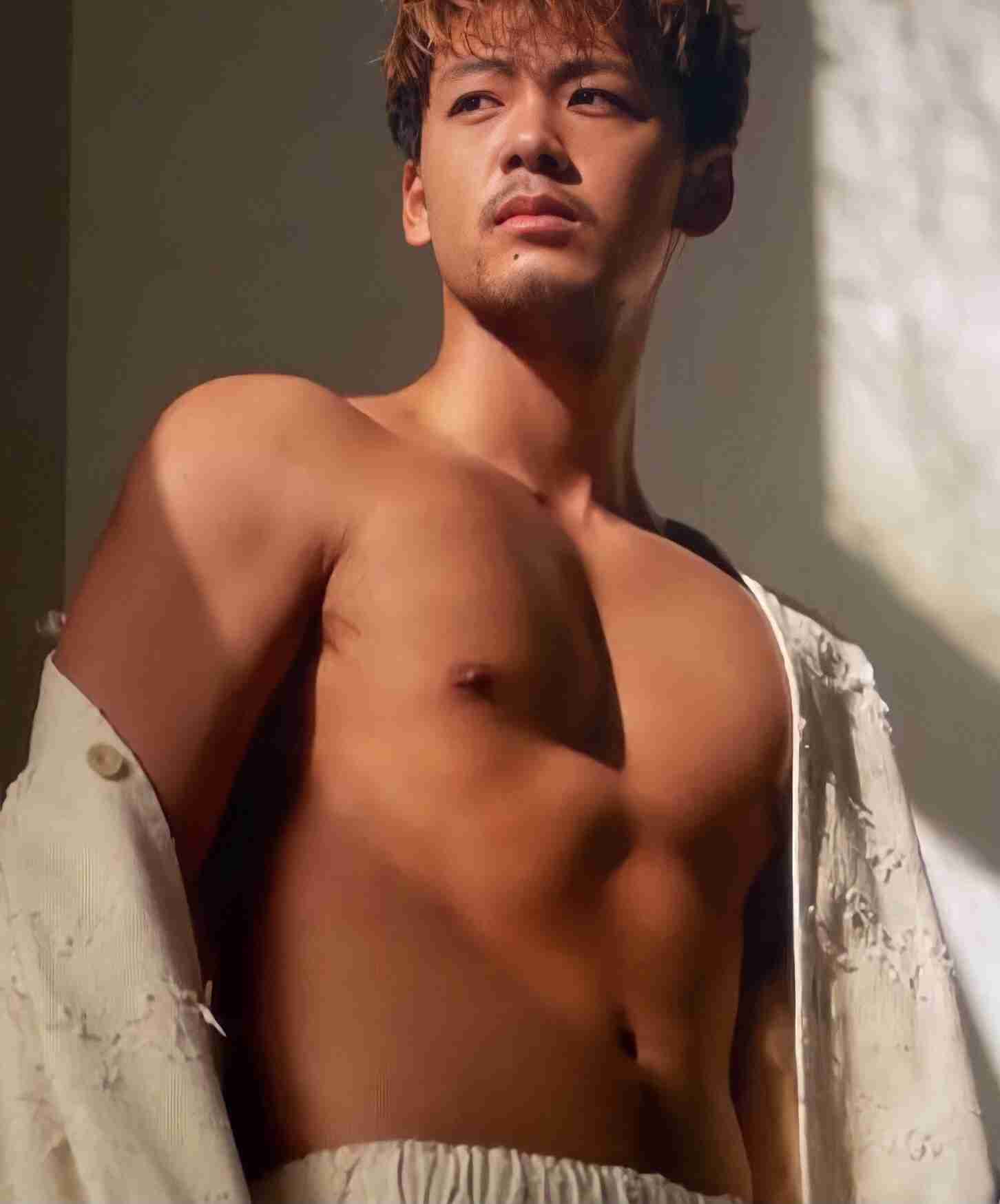 二宮和也、竹内涼真は「うちにも来てるし、キャンプも行ってる」　竹内も「何にもしないで成立する感じ」