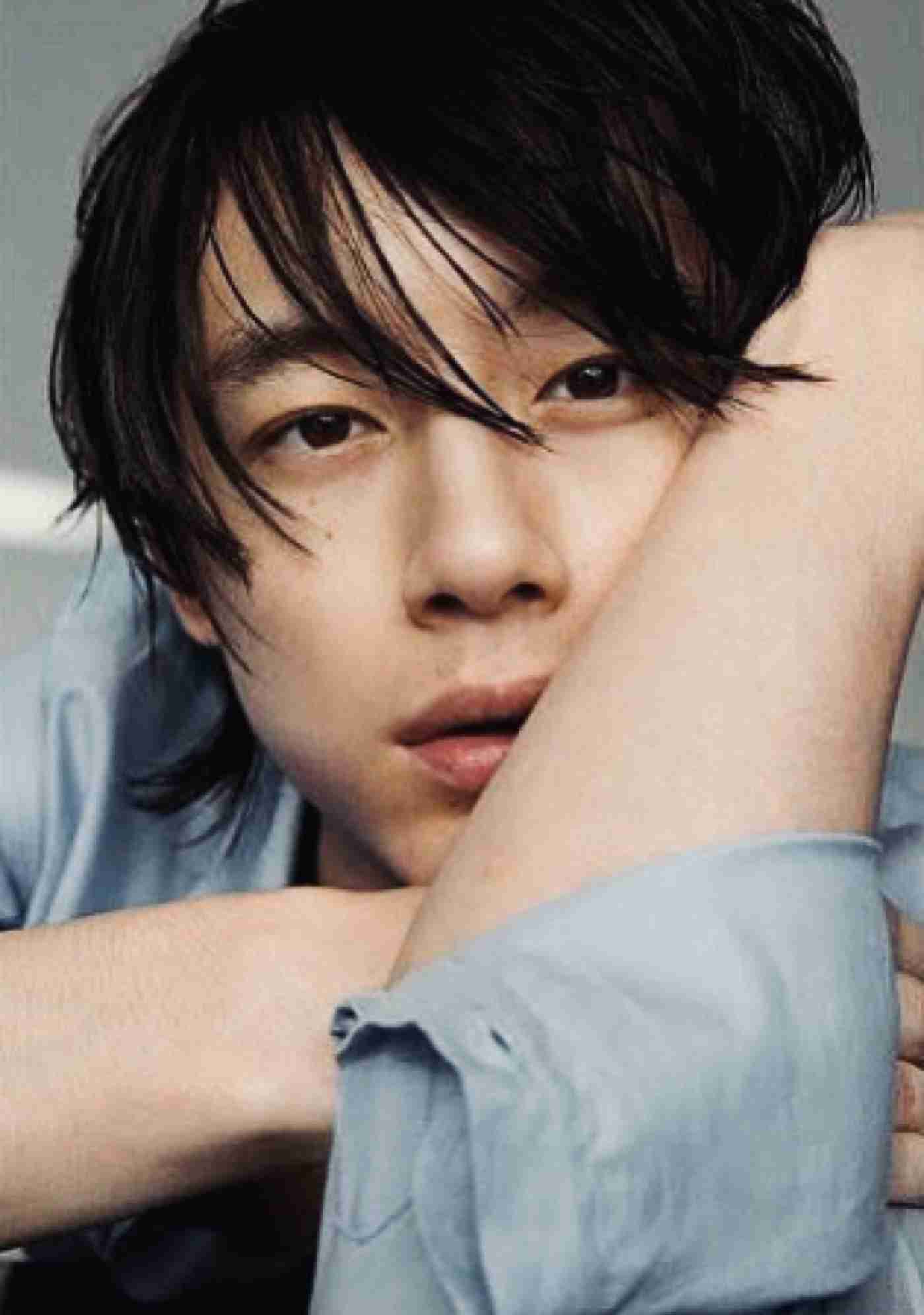 俳優坂口健太郎さん好きな人
