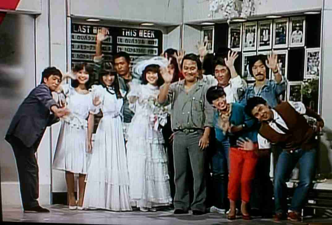 テレビの一場面の画像を見て番組名が分かったらプラス