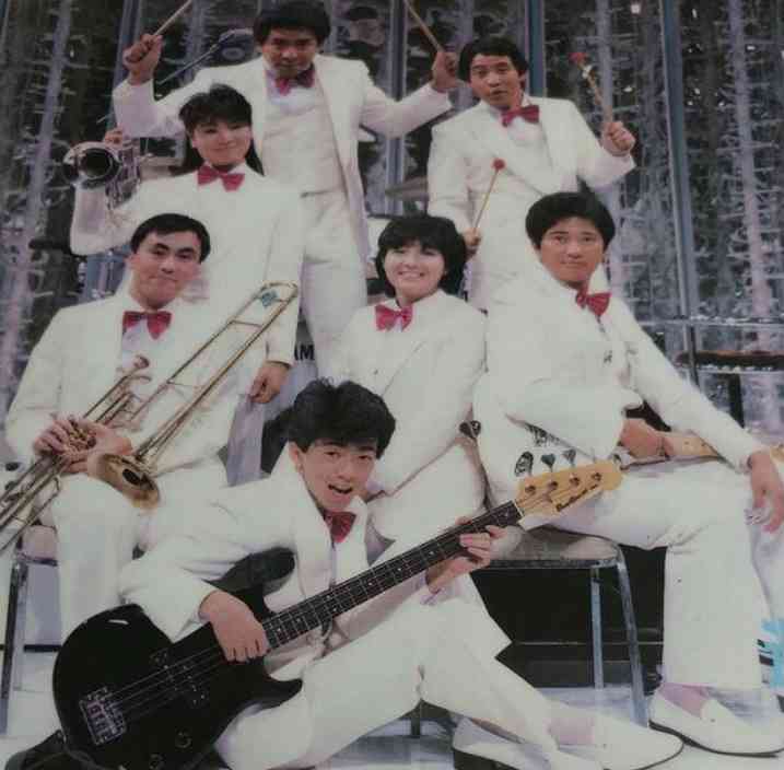 テレビの一場面の画像を見て番組名が分かったらプラス