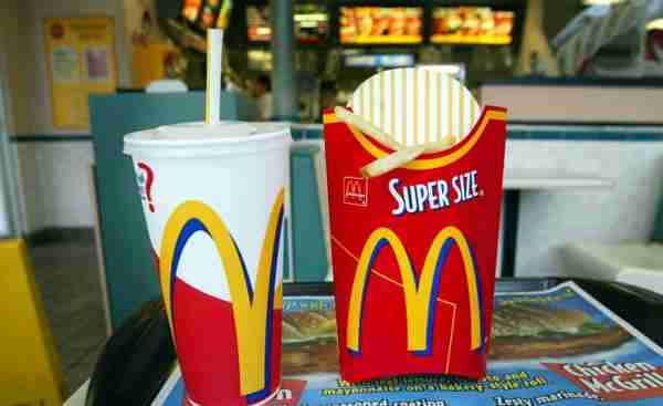 みんなが好きなマクドナルドのハンバーガー、全体の1位、年代別1位を発表