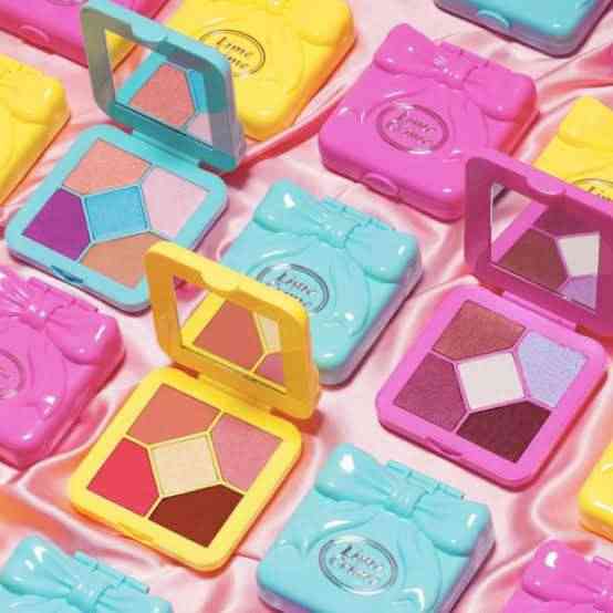 コスメのパッケージ、デザインについて語るトピ
