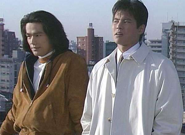 織田裕二、6歳長男に虫とり術伝授「道具なんていらないの」