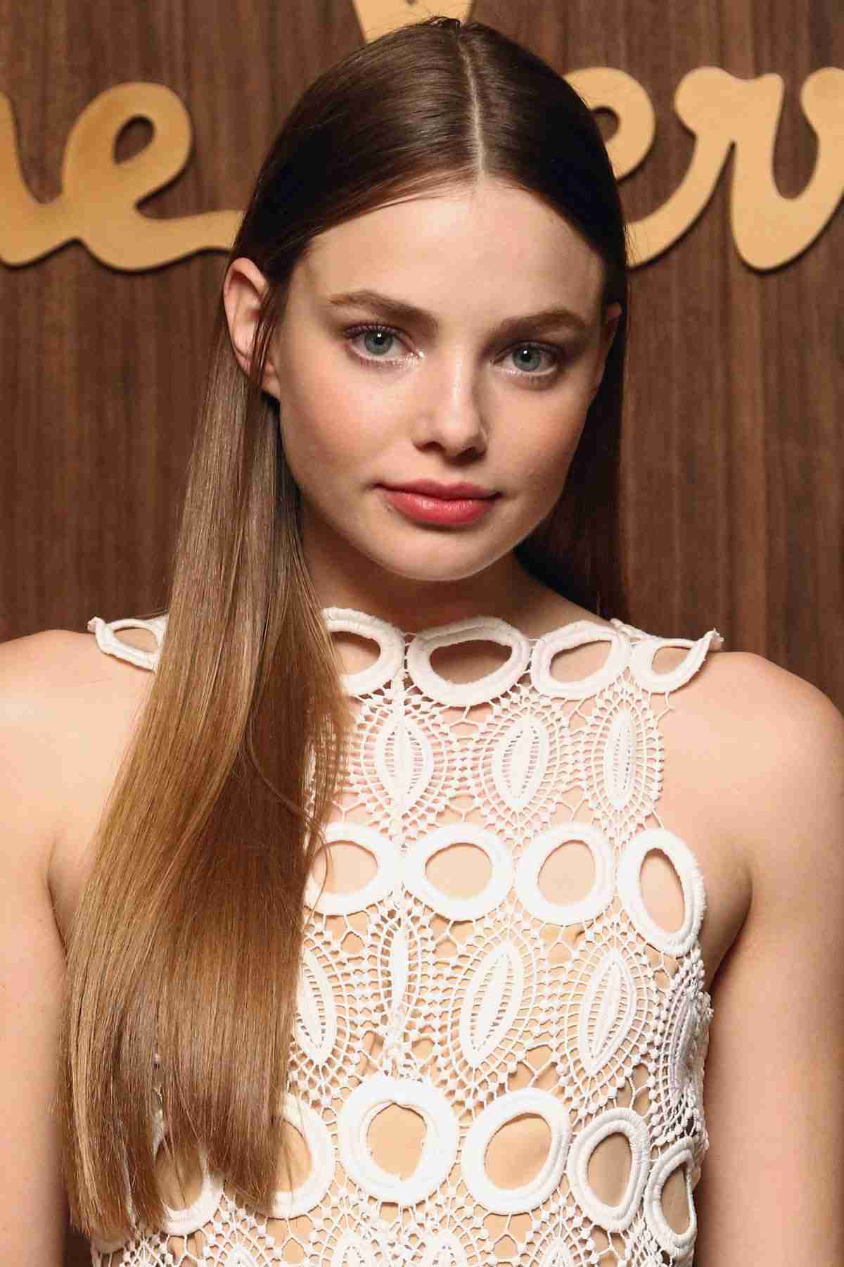 センター分けの美男美女の画像が見たい