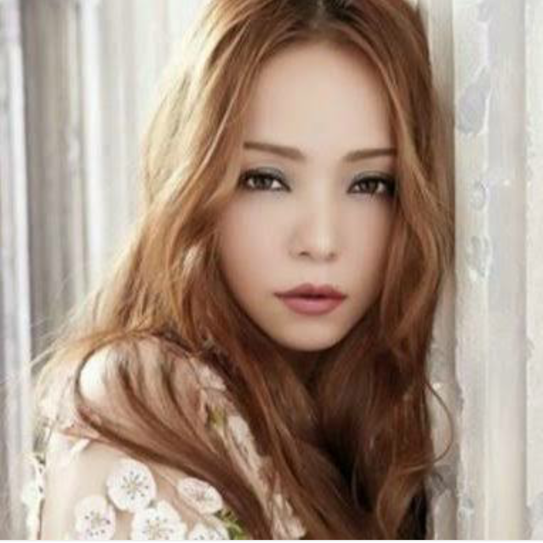 センター分けの美男美女の画像が見たい
