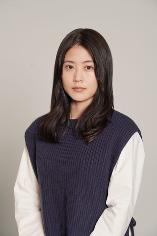 センター分けの美男美女の画像が見たい