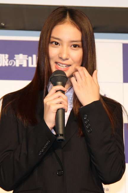 センター分けの美男美女の画像が見たい