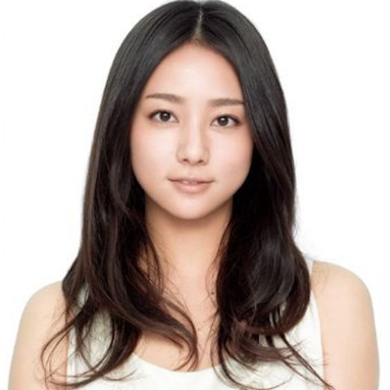 センター分けの美男美女の画像が見たい